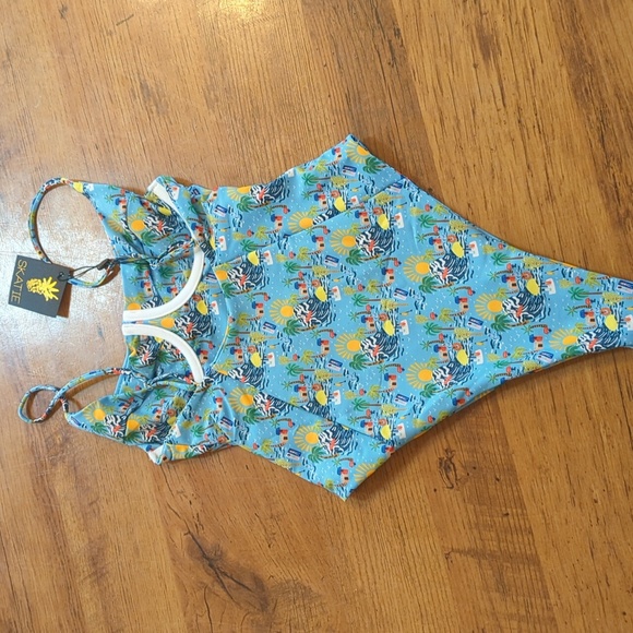 NWT Skatie Rachel St. Tropez One Piece Swimwear - Picture 6 of 7